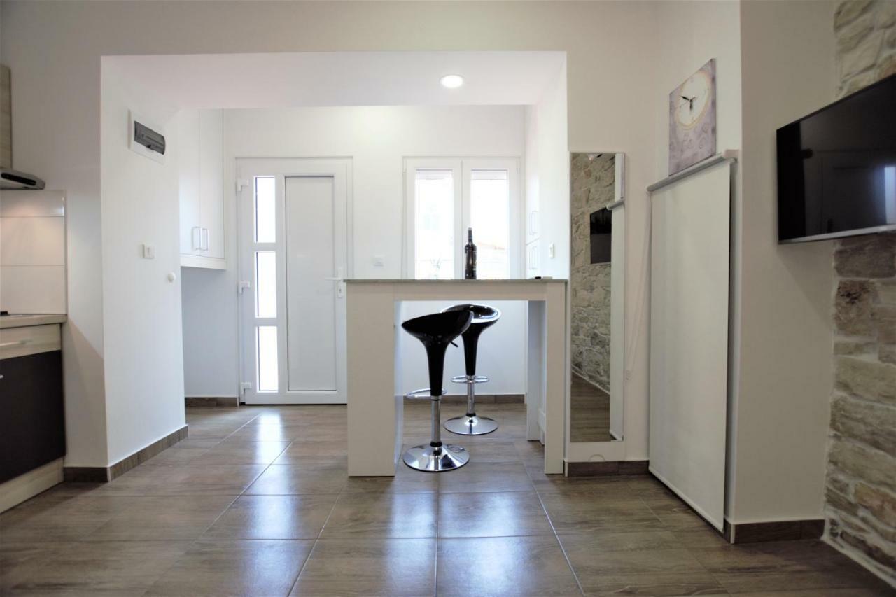 Studio Apartman Danijela Pula Luaran gambar